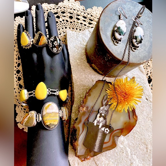 Spectacular 925 Fall Jewelry Yellow Turquoise Bumblebee Sterling Jewelry VTG - Picture 12 of 16